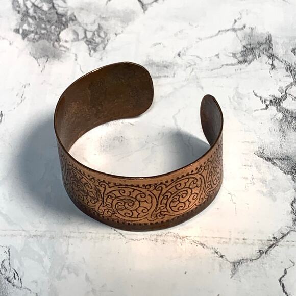 Vintage Copper Southwest Embossed Floral Cuff Bracelet - Picture 1 of 10